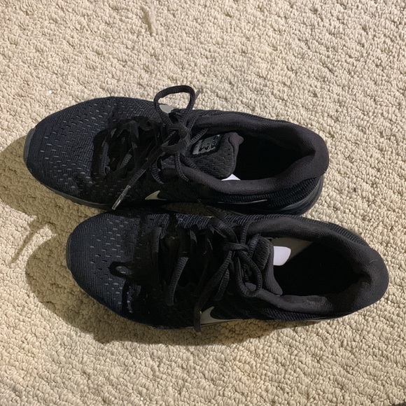 Nike Rinners - Picture 2 of 5